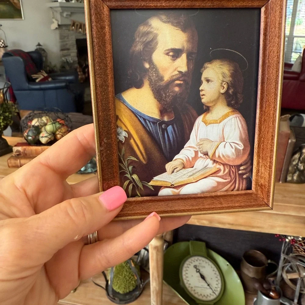 SOLD vintage religious picture in wood frame - Picture 5 of 8